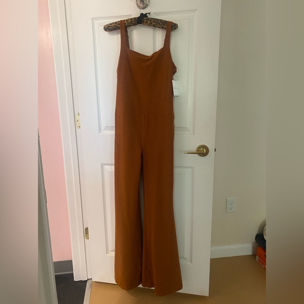 Beyond yoga hit the scene bellbottom yoga jumpsuit orange/brown